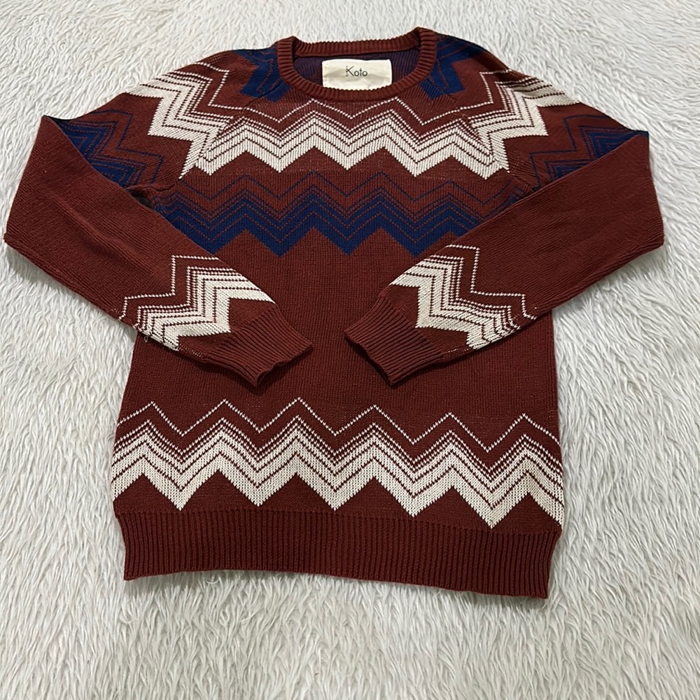 Koto women’s brown knit sweater size small